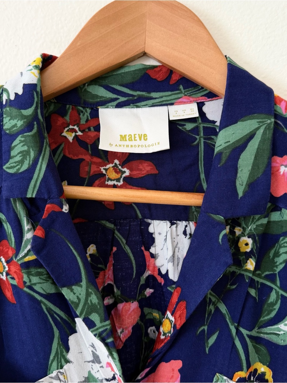 Anthropologie Navy Floral Button-Front Tie Short-Sleeve Top - Picture 5 of 8